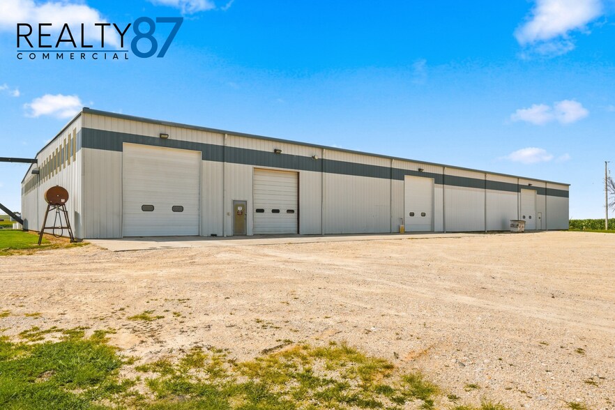 1004 Grant St, Manchester, IA à vendre - Photo de l’immeuble – Image 3 sur 27