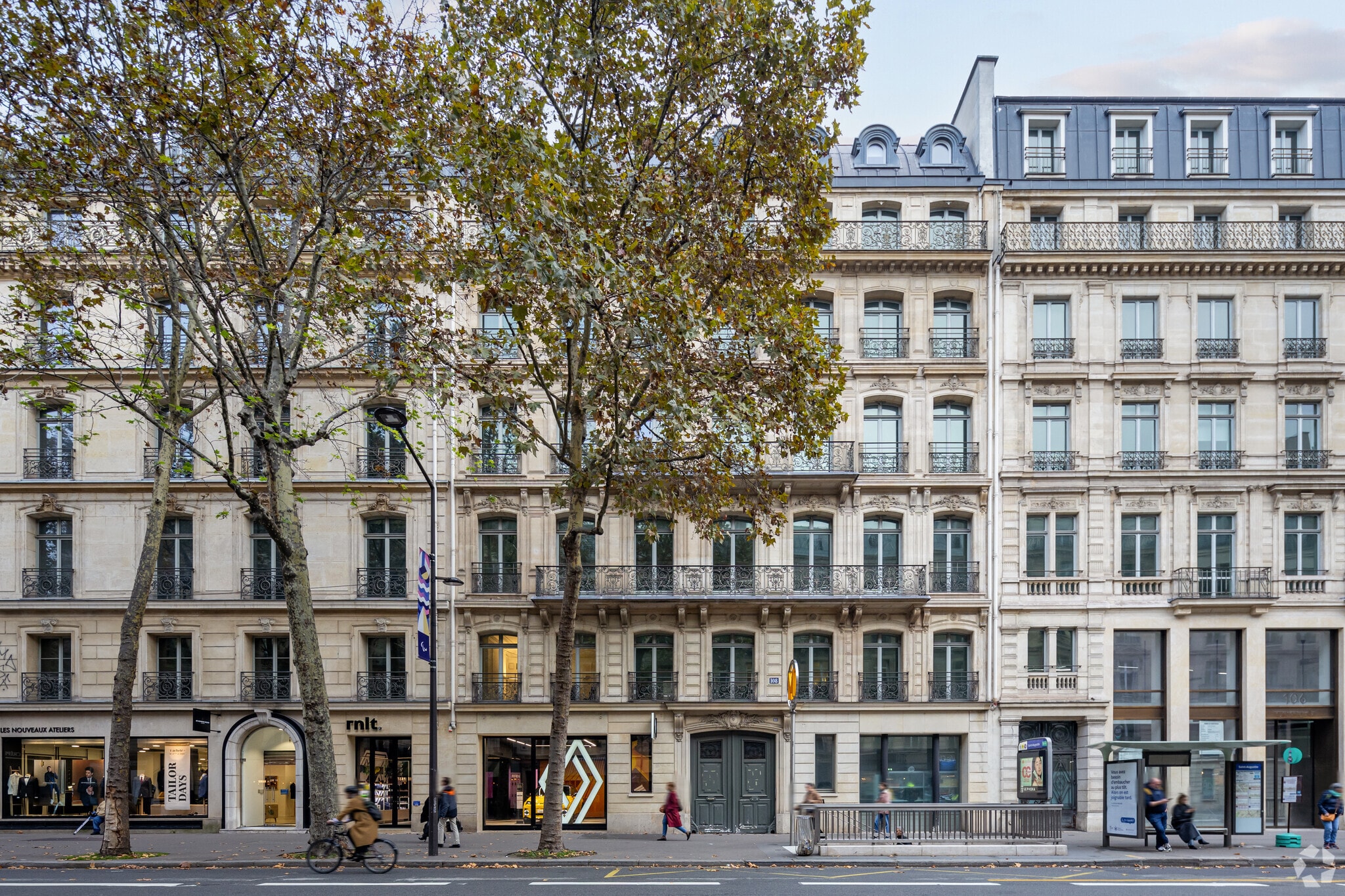 108 Boulevard Haussmann, Paris à louer Photo principale– Image 1 sur 6