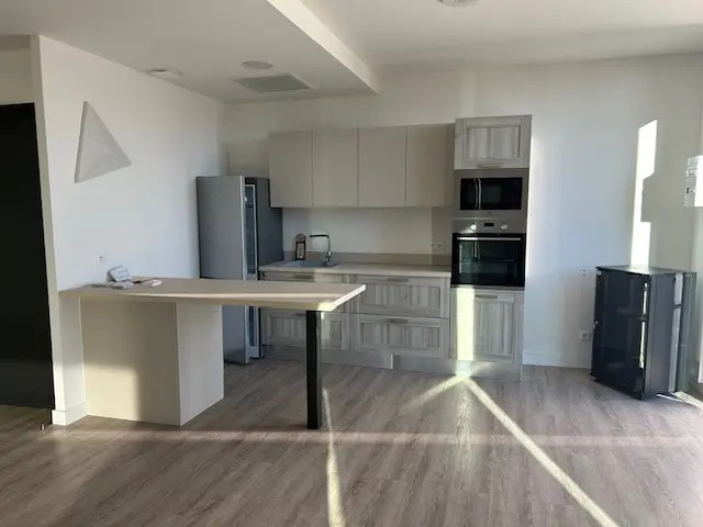 14 Rue Du Bas Taulet, Pélissanne à vendre - Photo de l’immeuble – Image 3 sur 5