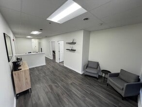 1114 N Main St, Algonquin, IL à louer Photo intérieure– Image 1 sur 8