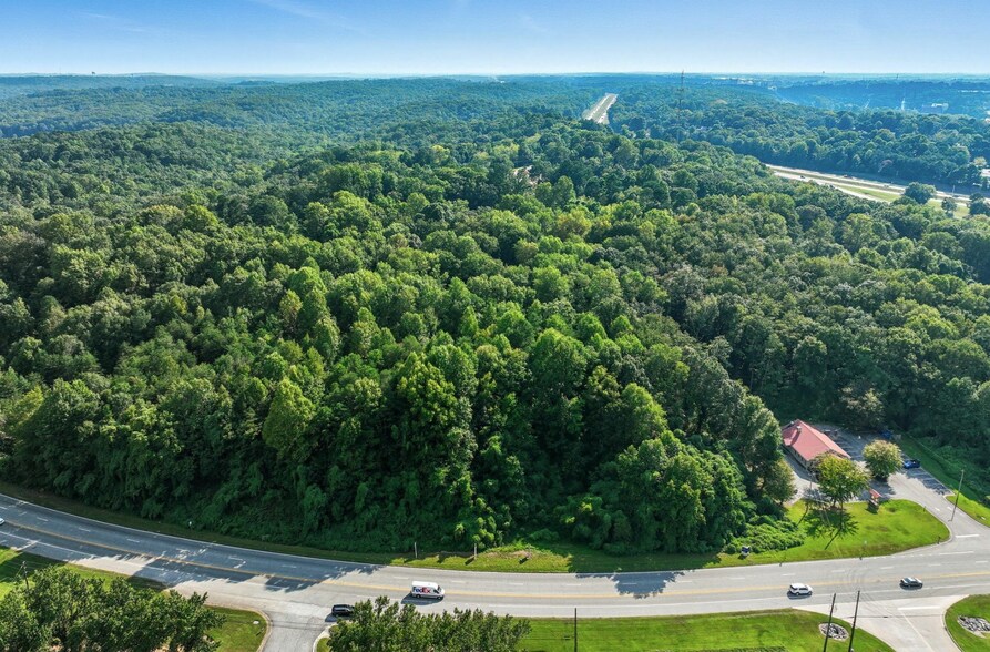 2222 Jesse Jewell Pky NE, Gainesville, GA à vendre - Aérien – Image 3 sur 11