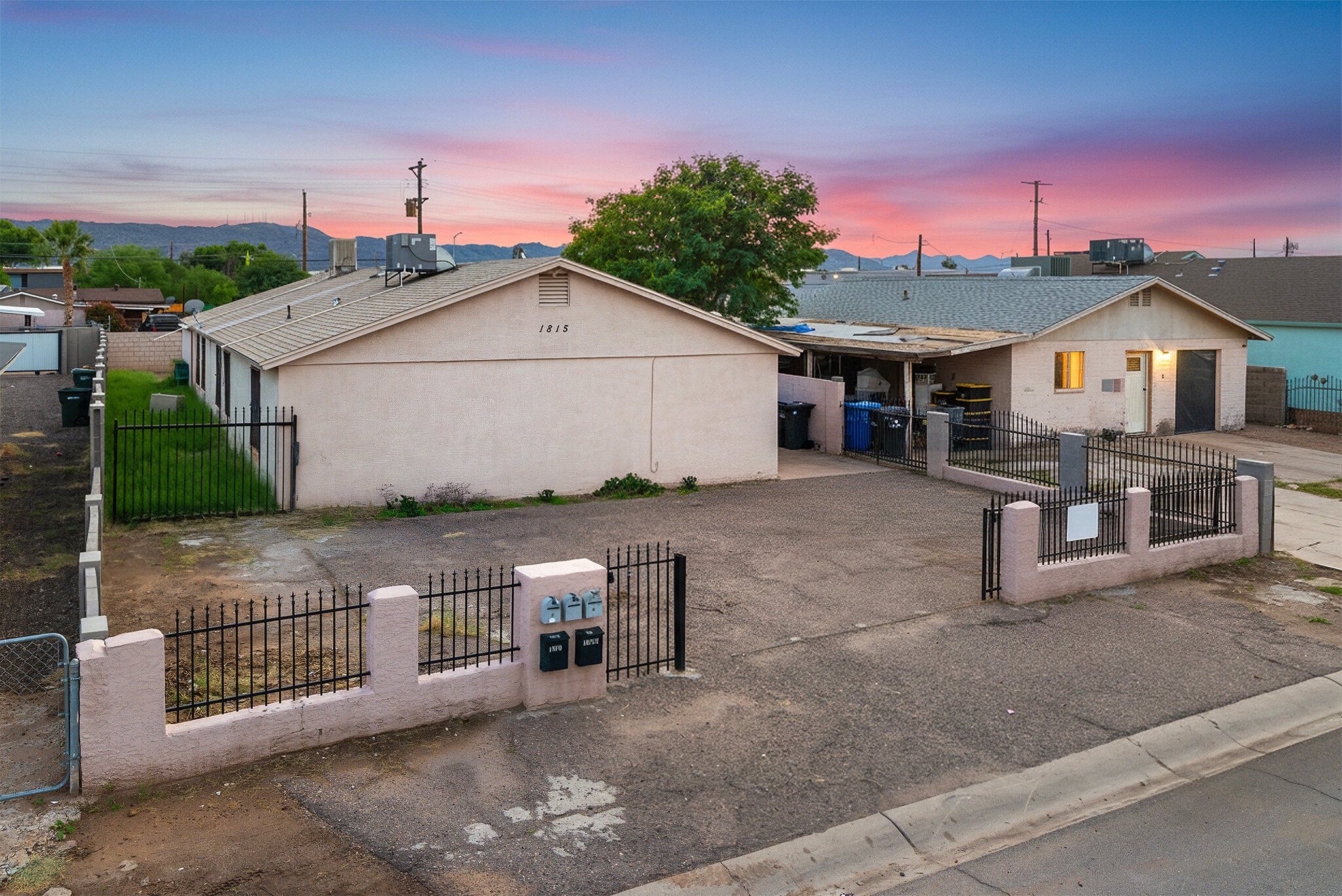 1815 E Pueblo Ave, Phoenix, AZ à vendre Photo principale– Image 1 sur 19