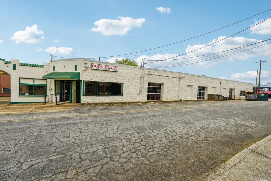 1186 Clark St, Covington, GA à vendre - Photo de l’immeuble – Image 1 sur 1