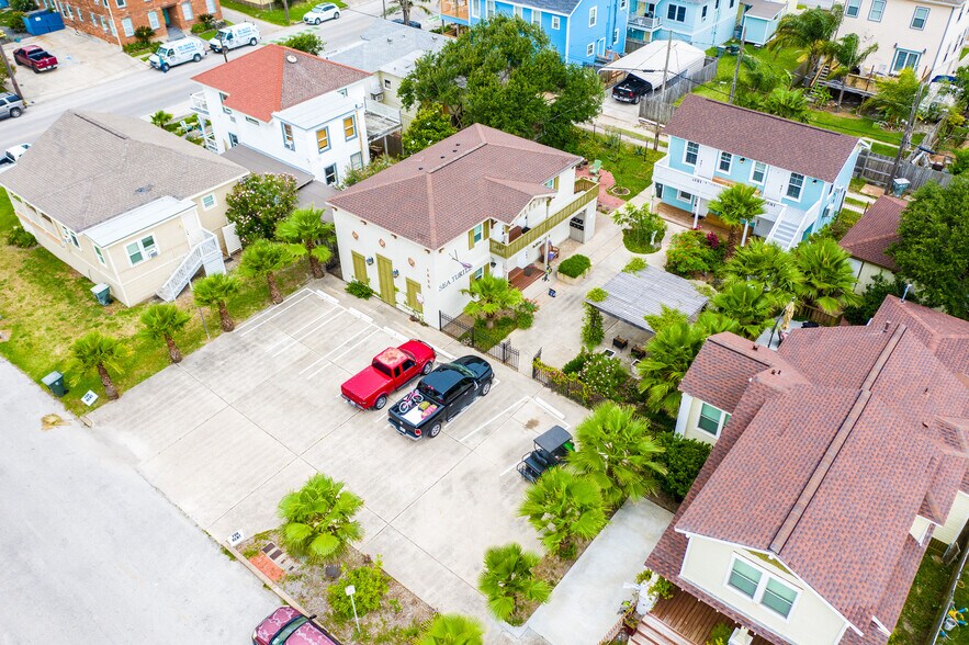 1820 Avenue O 1/2, Galveston, TX à vendre - Photo de l’immeuble – Image 3 sur 19