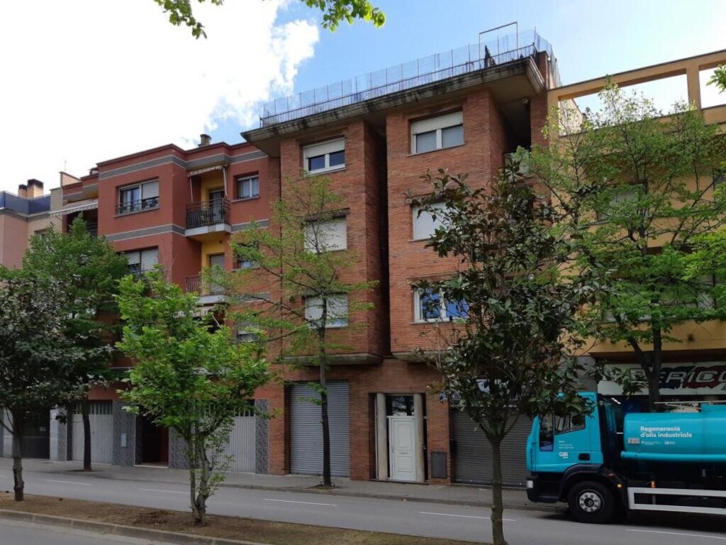 Immeuble residentiel dans Salt, Gerona à vendre Photo de l’immeuble– Image 1 sur 2