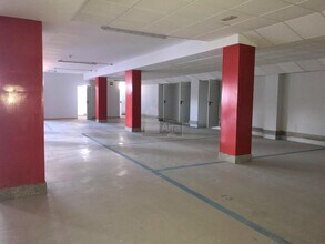 Local commercial dans Vigo, Pontevedra à louer Plan d’étage– Image 1 sur 8