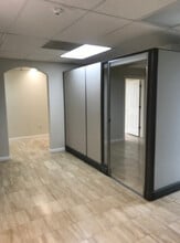 4000 N State Road 7, Lauderdale Lakes, FL à louer Photo de l’immeuble– Image 1 sur 6