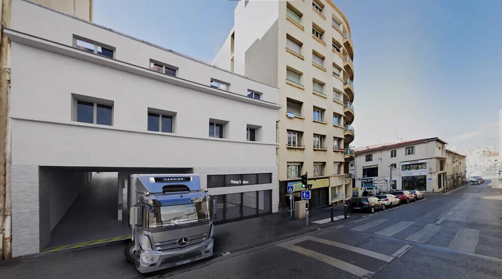 Industriel/Logistique dans Marseille à louer - Photo de l’immeuble – Image 2 sur 15