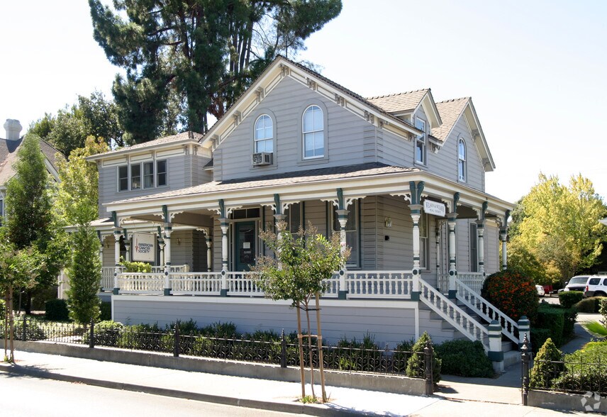 1031-1041 Jefferson St, Napa, CA à louer - Photo de l’immeuble – Image 2 sur 3