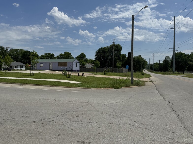 940 N Sunset Blvd, Bartlesville, OK à vendre - Photo de l’immeuble – Image 2 sur 3