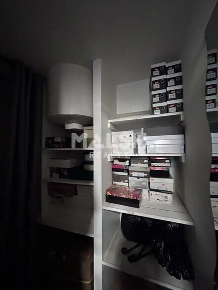 Local commercial dans Villeurbanne à louer - Photo de l’immeuble – Image 3 sur 5