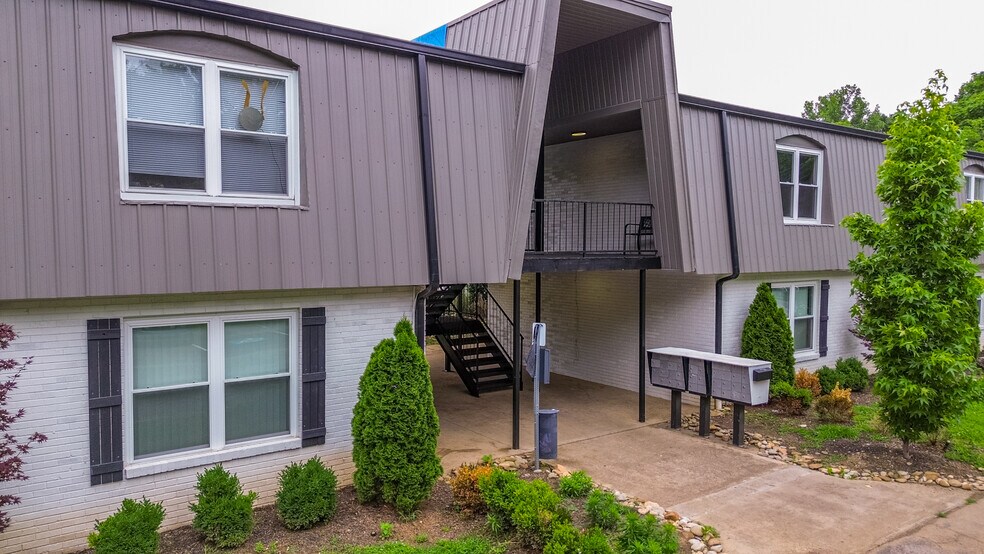 117 Cedarwood Dr, Lebanon, TN à vendre - Photo de l’immeuble – Image 3 sur 65