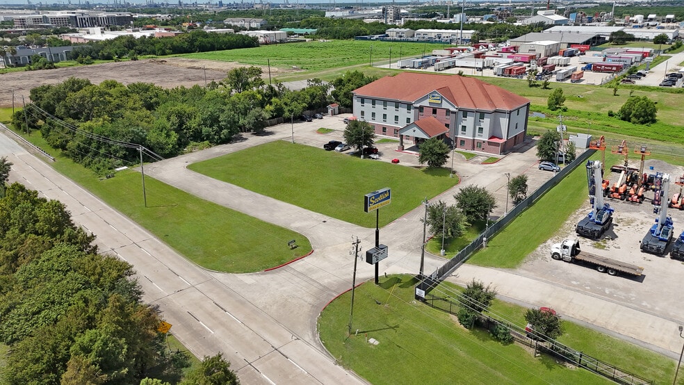 0 Texas 146, La Porte, TX à vendre - Photo de l’immeuble – Image 3 sur 13