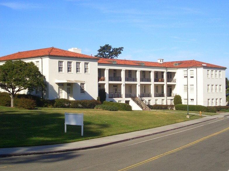 220 Halleck St, San Francisco, CA à louer - Photo de l’immeuble – Image 3 sur 61