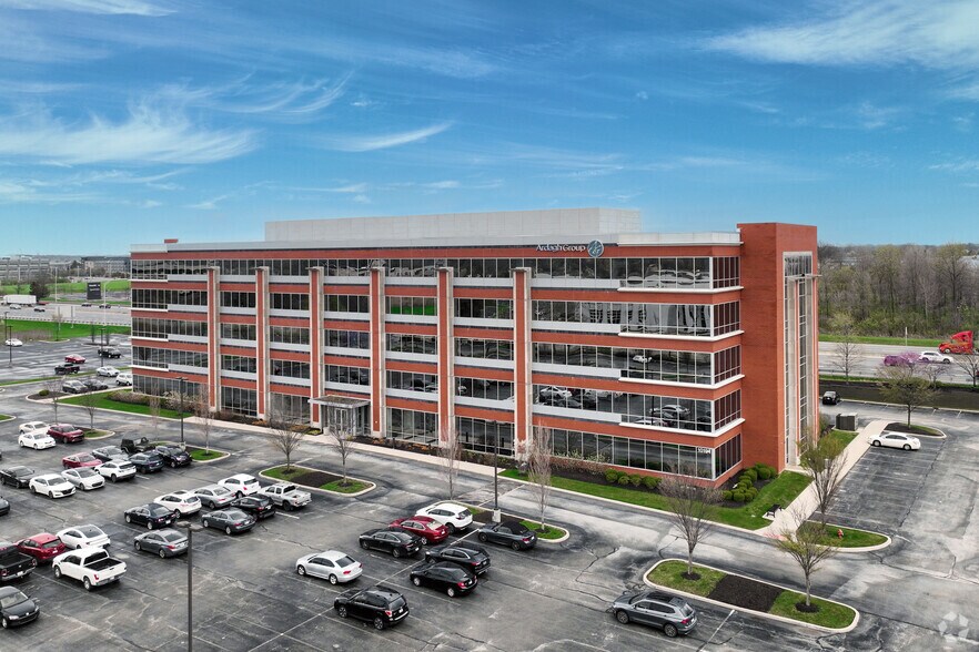 10194 Crosspoint Blvd, Fishers, IN à louer - Photo principale – Image 1 sur 5