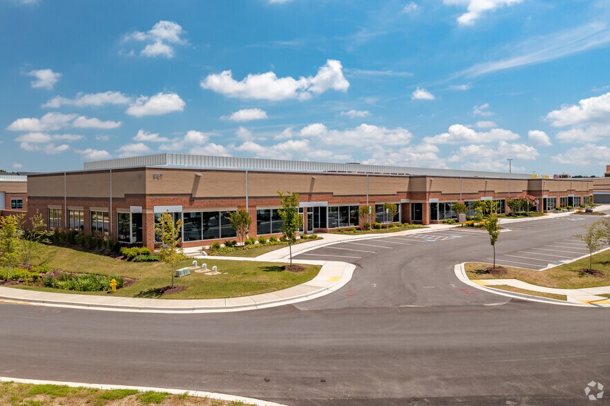 980-987 Waugh Chapel Way, Gambrills, MD à louer - Photo de l’immeuble – Image 2 sur 22