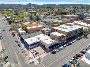 147 N Cortez St, Prescott, AZ à louer Photo de l’immeuble– Image 2 sur 32