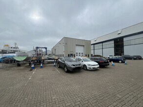 Shore Rd, Southampton à louer Photo de l’immeuble– Image 2 sur 6