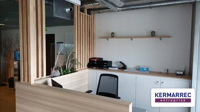 Plus de détails pour Bureau à louer