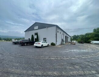 Plus de détails pour 5559 William Penn Hwy, Alexandria, PA - Industriel/Logistique à vendre