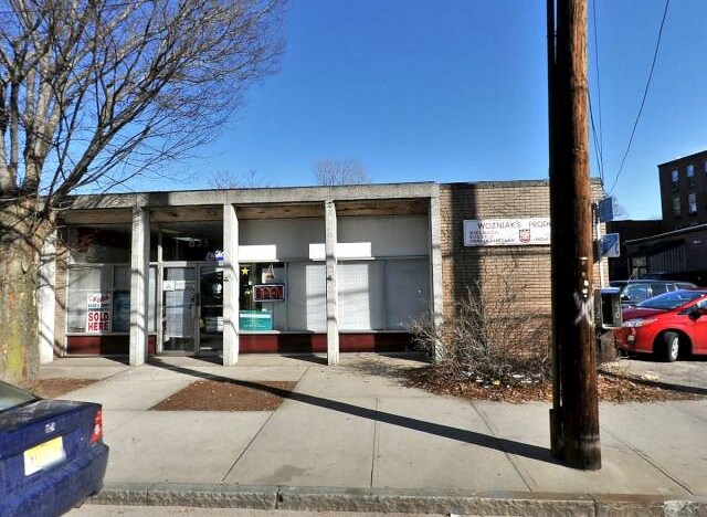 835 Grand Ave, New Haven, CT à louer - Photo principale – Image 1 sur 2