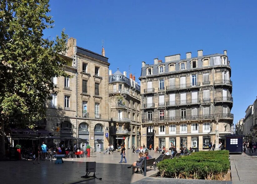 Local commercial dans Bordeaux à louer - Photo de l’immeuble – Image 3 sur 3