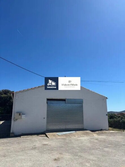 Local commercial dans Saint-Cyr-sur-Mer à louer - Photo de l’immeuble – Image 2 sur 4