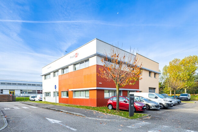 Plus de détails pour 50 Rue Jean Zay, Saint-Priest - Bureau à louer