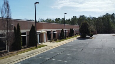 11125 Forest Pines Dr, Raleigh, NC à vendre Photo intérieure– Image 1 sur 1