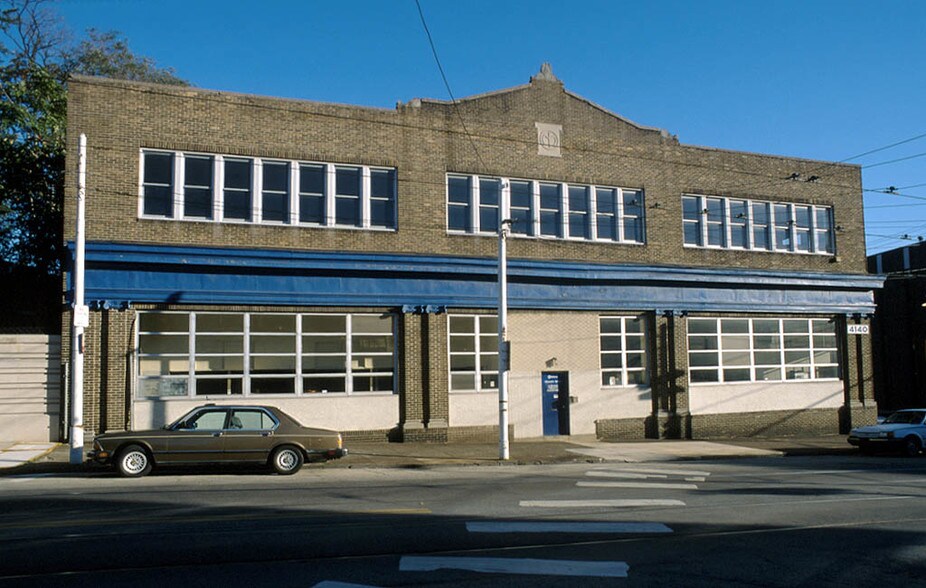 4140 Woodland Ave, Philadelphia, PA à vendre - Photo principale – Image 1 sur 1