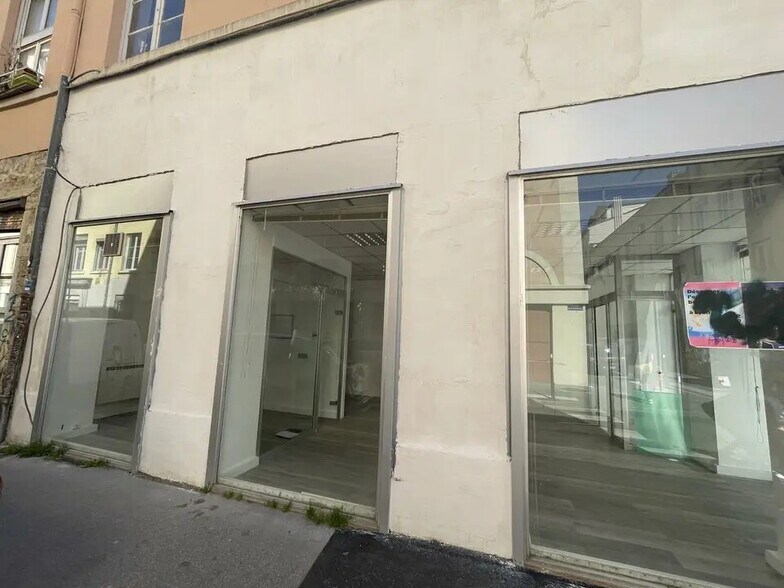 Local commercial dans Lyon à vendre - Photo de l’immeuble – Image 2 sur 6