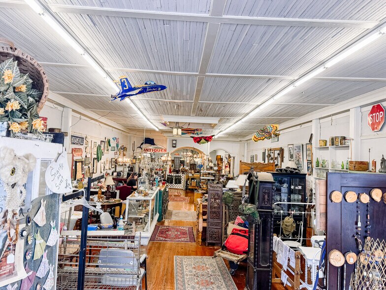 304 E Main St, Hogansville, GA à vendre - Photo de l’immeuble – Image 3 sur 4