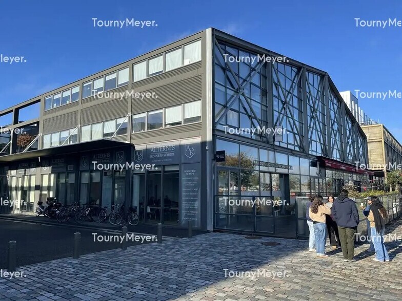 Bureau dans Bordeaux à louer - Photo de l’immeuble – Image 2 sur 7