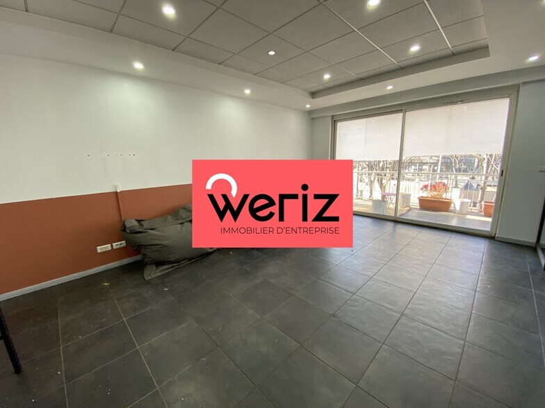 285 Avenue Du Prado, Marseille à louer - Photo de l’immeuble – Image 2 sur 9