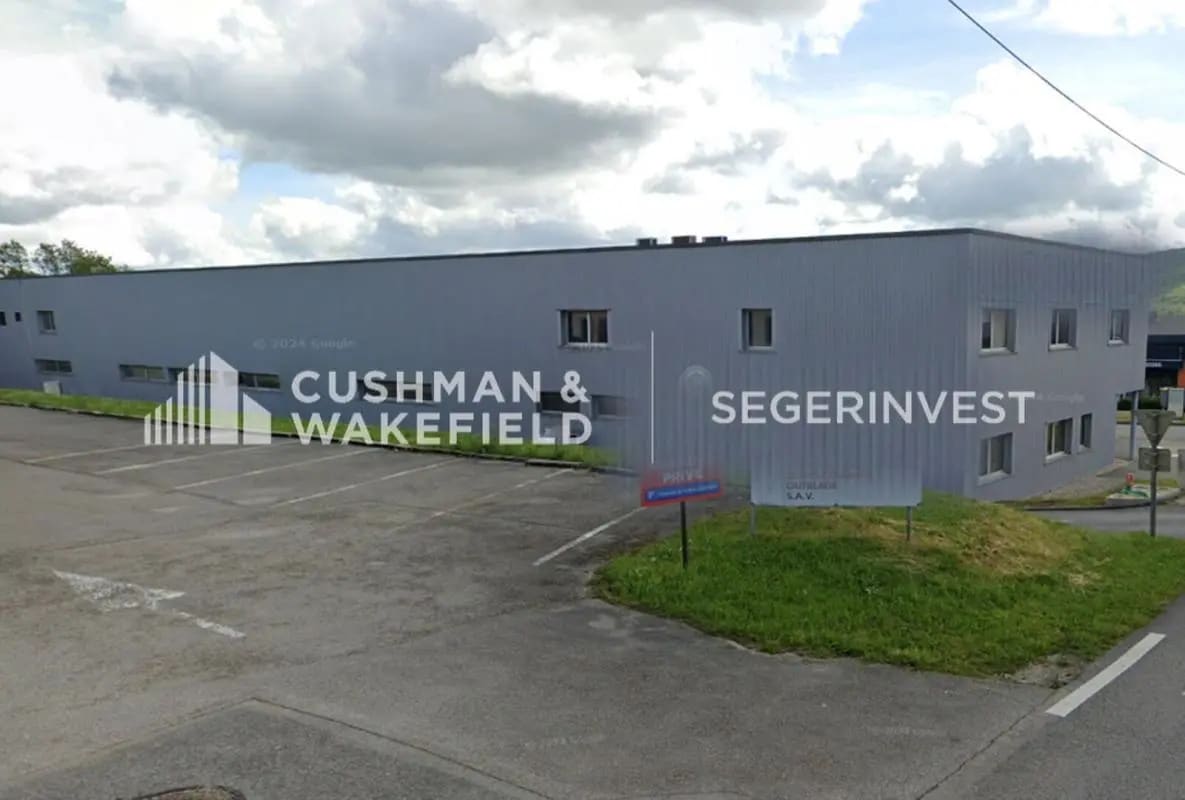 Local d’activités dans Chalezeule à louer Photo de l’immeuble– Image 1 sur 9