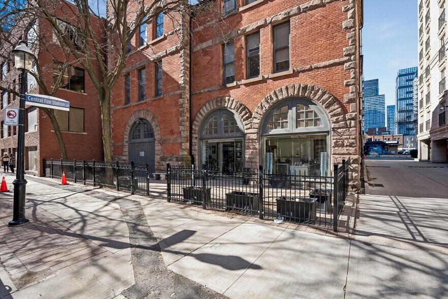 110 Lombard St, Toronto, ON à vendre - Photo de l’immeuble – Image 3 sur 10