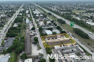 Plus de détails pour 1726-1738 SW Biltmore St, Port Saint Lucie, FL - Local d'activités à louer