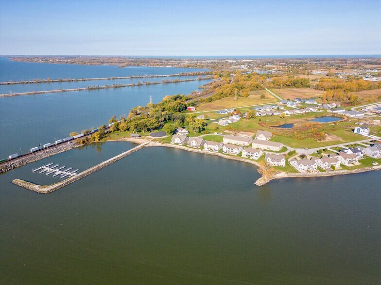 2965 S Danbury Rd, Port Clinton, OH à vendre - Aérien – Image 2 sur 44