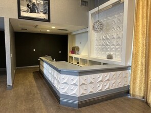 14173 Green Tree Blvd, Victorville, CA à louer Photo intérieure– Image 2 sur 5