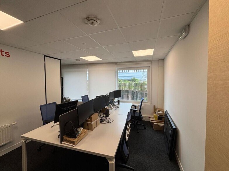 Bureau dans Nantes à louer - Photo de l’immeuble – Image 2 sur 13