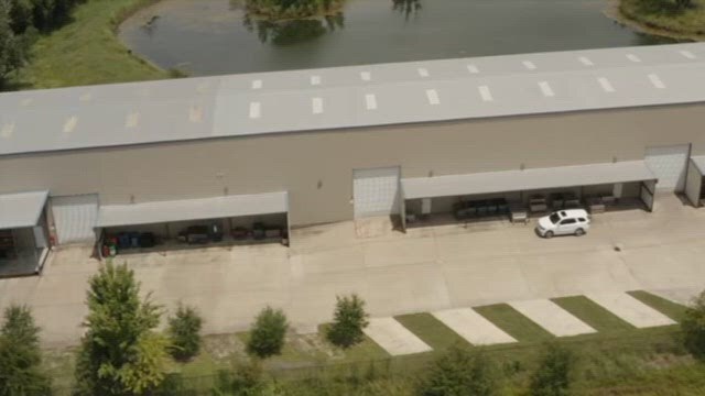 2413 Roy Rd, Pearland, TX à vendre - Vidéo sur l’annonce professionnelle – Image 2 sur 8