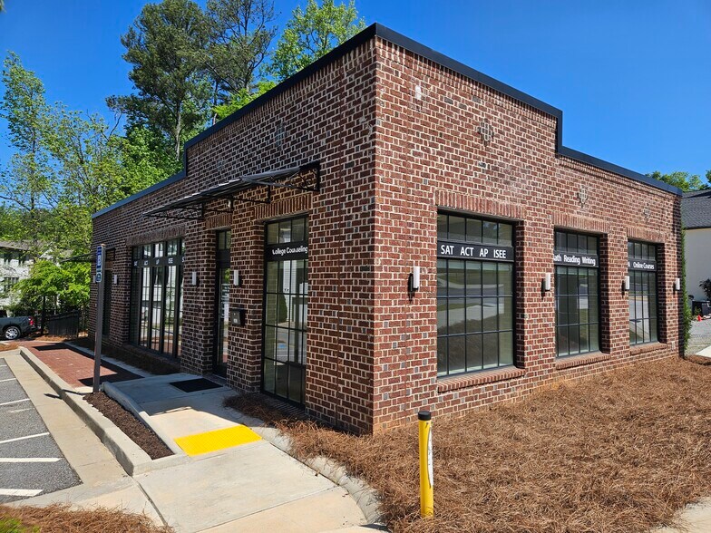 363 S Main St, Alpharetta, GA à louer - Photo de l’immeuble – Image 1 sur 22