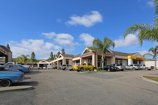 Plus de détails pour 7945 Mission Gorge Rd, Santee, CA - Industriel/Logistique à louer