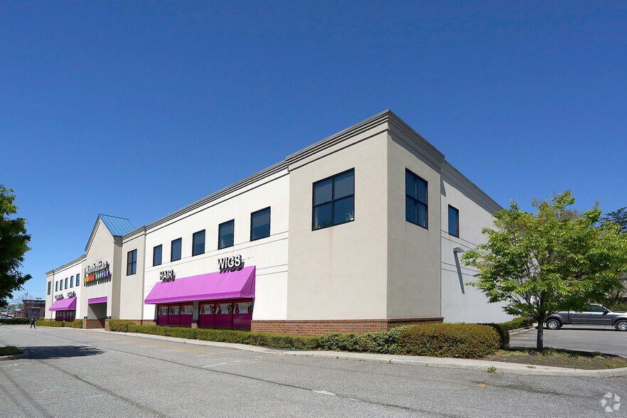 1150 E Little Creek Rd, Norfolk, VA à vendre - Photo de l’immeuble – Image 3 sur 13