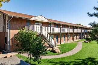 Plus de détails pour 1852 S Wadsworth Blvd, Lakewood, CO - Logement à vendre