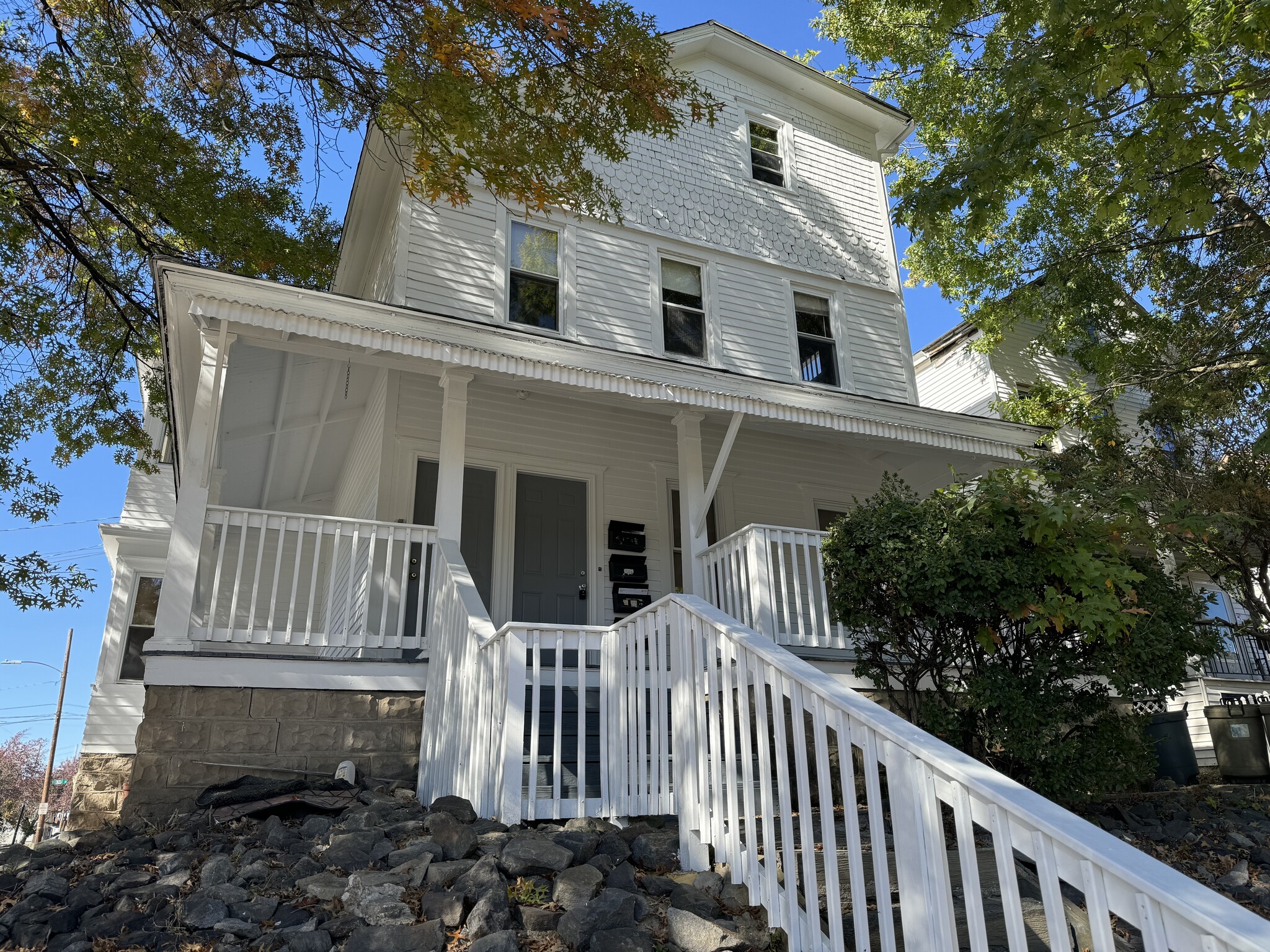 401 N Irving Ave, Scranton, PA à vendre Photo de l’immeuble– Image 1 sur 22