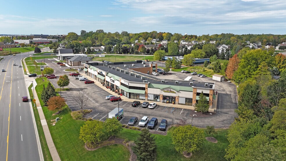 1011-1045 Gezon Pky SW, Wyoming, MI à vendre - Photo de l’immeuble – Image 1 sur 4