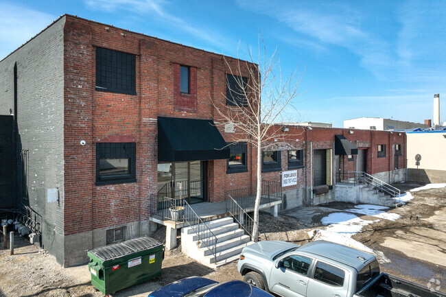 Plus de détails pour 2103-2105 Wabash Ave, Saint Paul, MN - Industriel/Logistique à louer