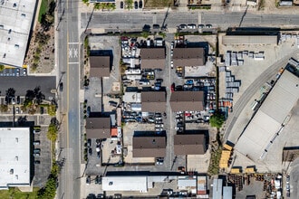 844 N Vernon St, Azusa, CA - Vue aérienne  vue de carte - Image1