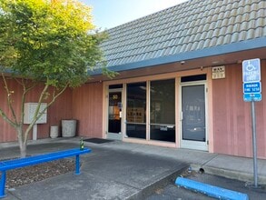 2950 Beacon Blvd, West Sacramento, CA à louer Photo de l’immeuble– Image 2 sur 4